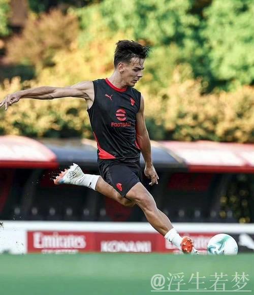 中场万金油!亚沙里将首发对战拉齐奥,兼具组织、前插、防守 中场万金油!亚沙里将首发对战拉齐奥,兼具组织、前插、防守